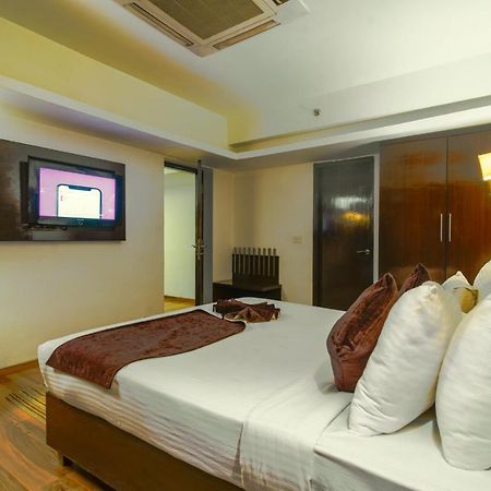 Hotel Gis Select Banjara Hill Hajdarabad Zewnętrze zdjęcie