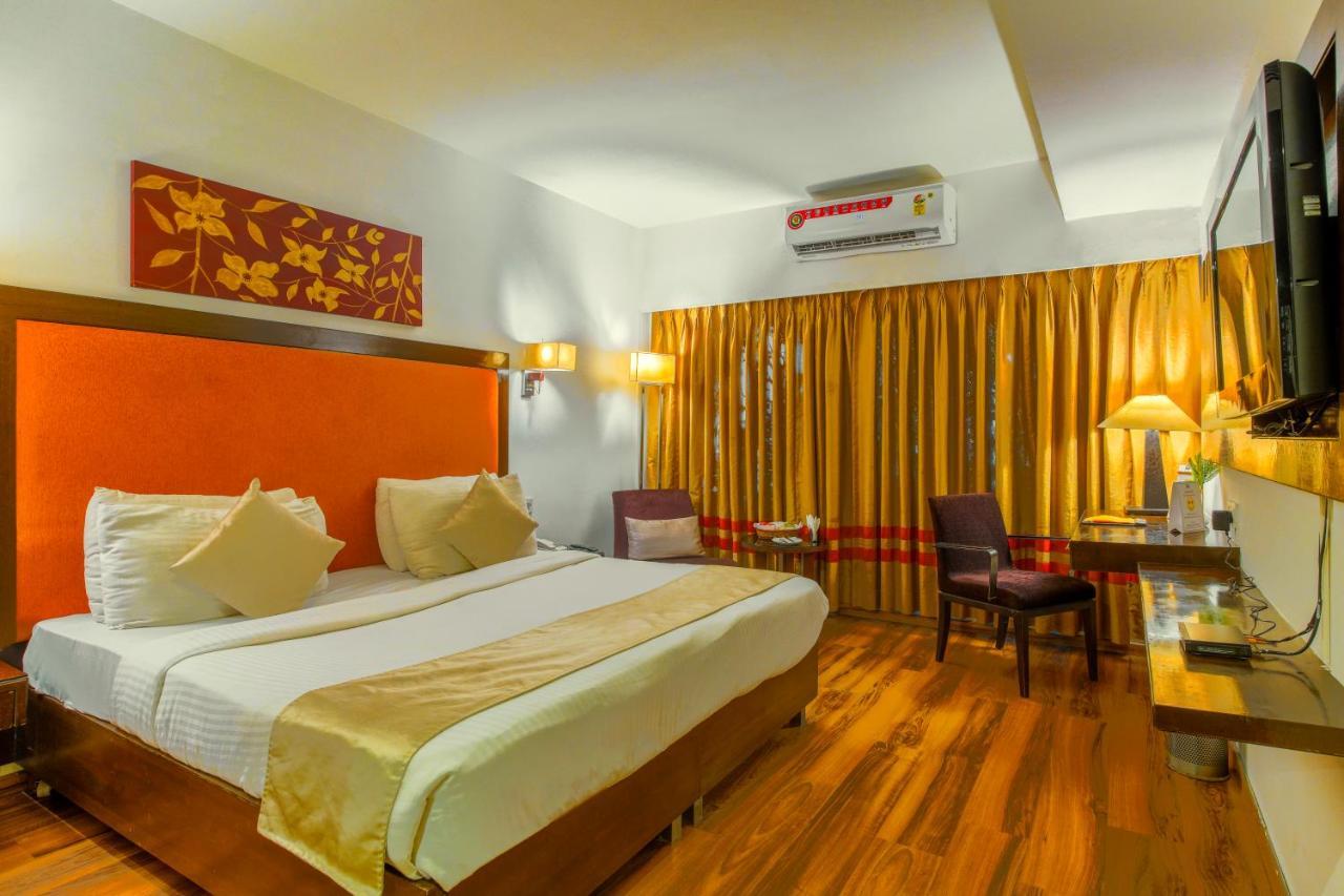 Hotel Gis Select Banjara Hill Hajdarabad Zewnętrze zdjęcie